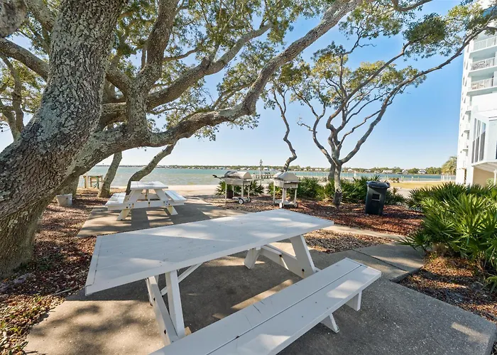 Compass Point Apartment Gulf Shores